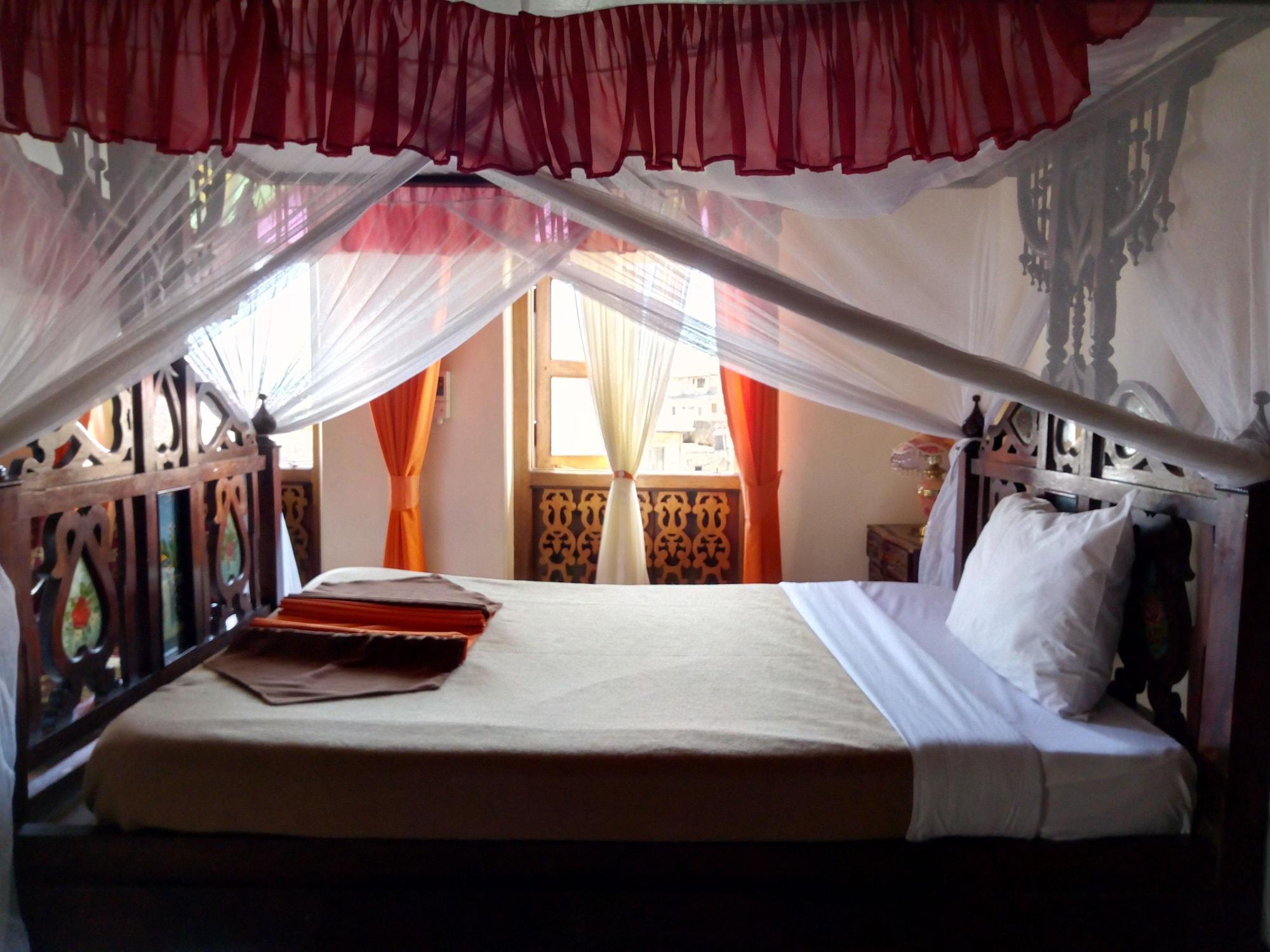 Tausi Palace Hotel Zanzibar Exterior photo