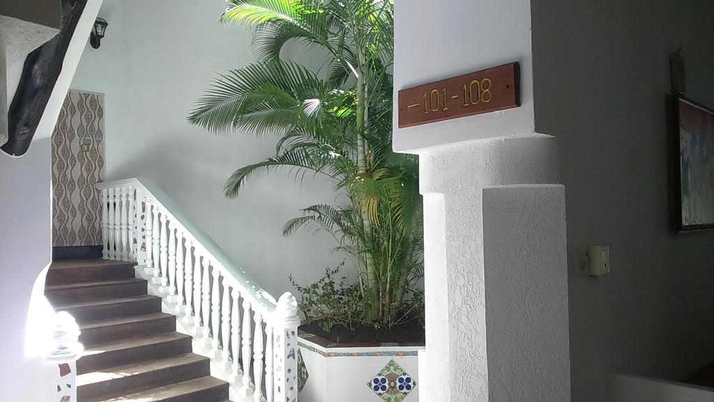 Tausi Palace Hotel Zanzibar Exterior photo