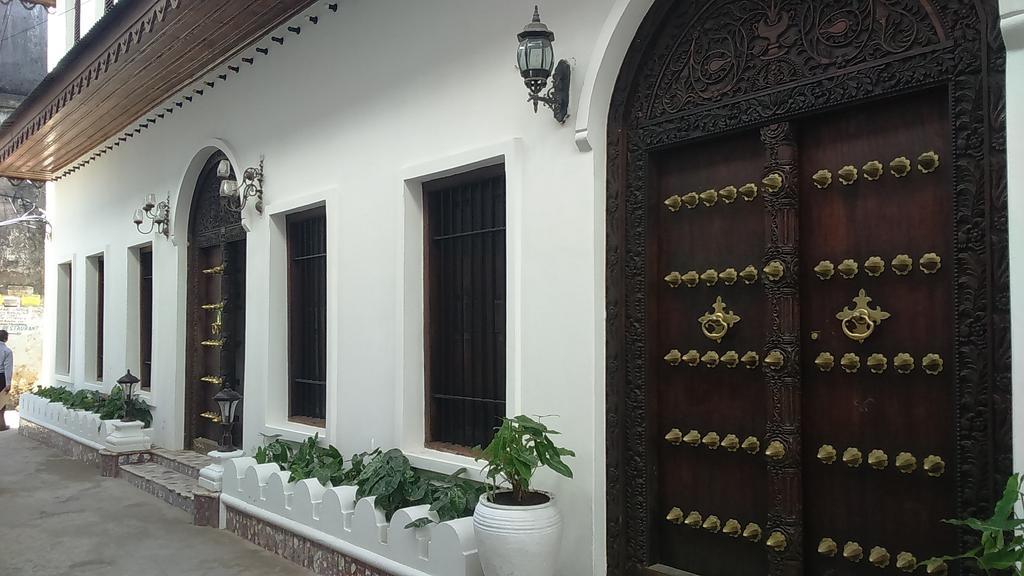 Tausi Palace Hotel Zanzibar Exterior photo