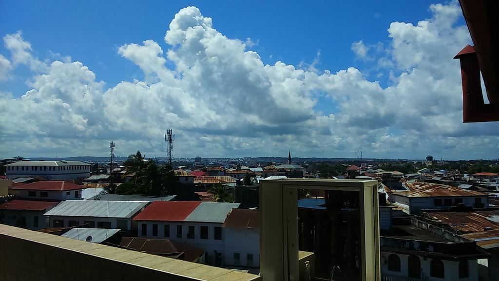 Tausi Palace Hotel Zanzibar Exterior photo