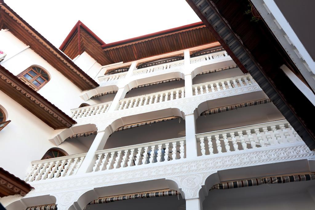 Tausi Palace Hotel Zanzibar Exterior photo