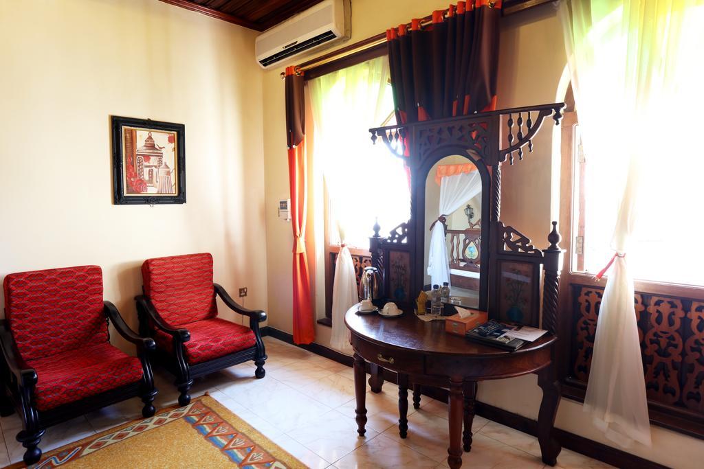Tausi Palace Hotel Zanzibar Exterior photo